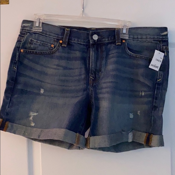 GAP Pants - Gap 1969 sexy boyfriend shorts new with tags